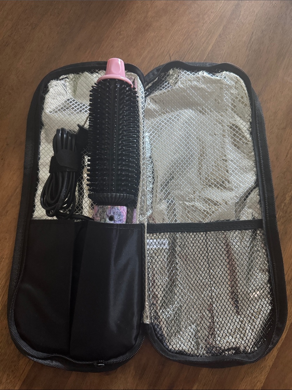 Calista PerfecterPro Heated 1.5” Round Brush - Pink Floral - Picture 3 of 5